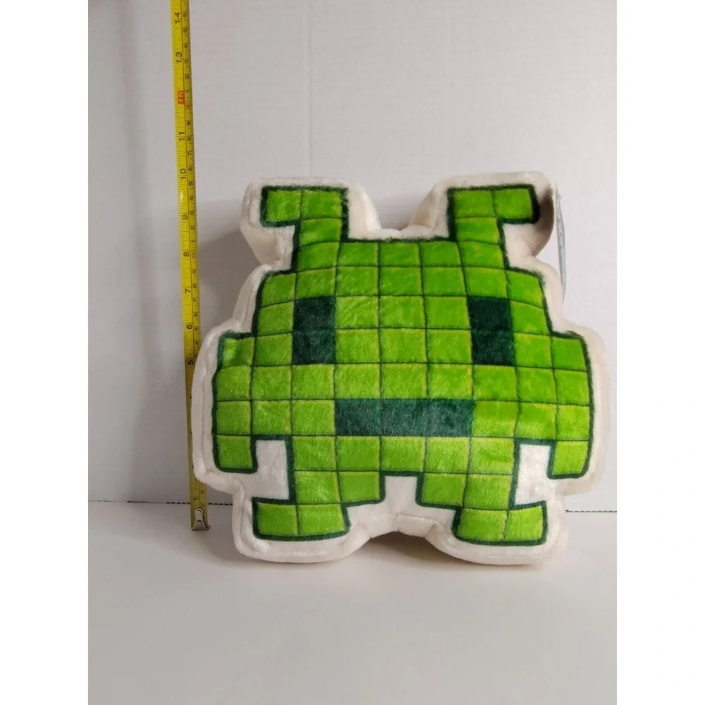 ☆FAO Schwarz Retro Pixel Alien Toy Plush NEW☆